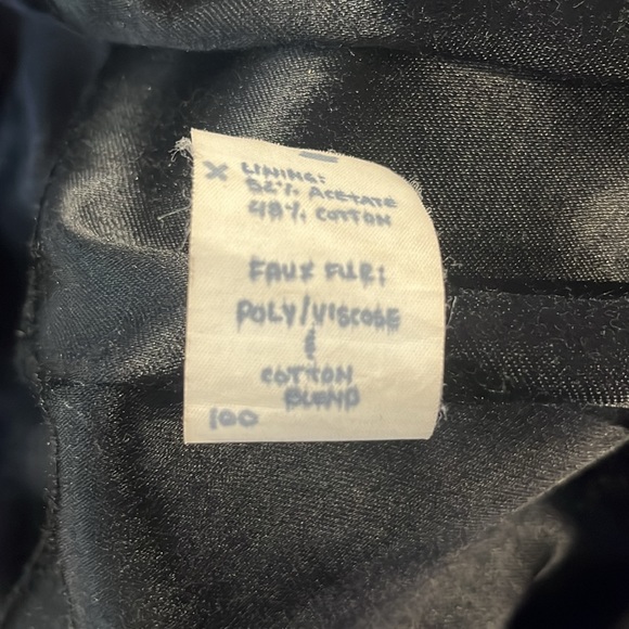 Todoruk Periwinkle Faux-Fur-Collar Wool Coat - Picture 11 of 11